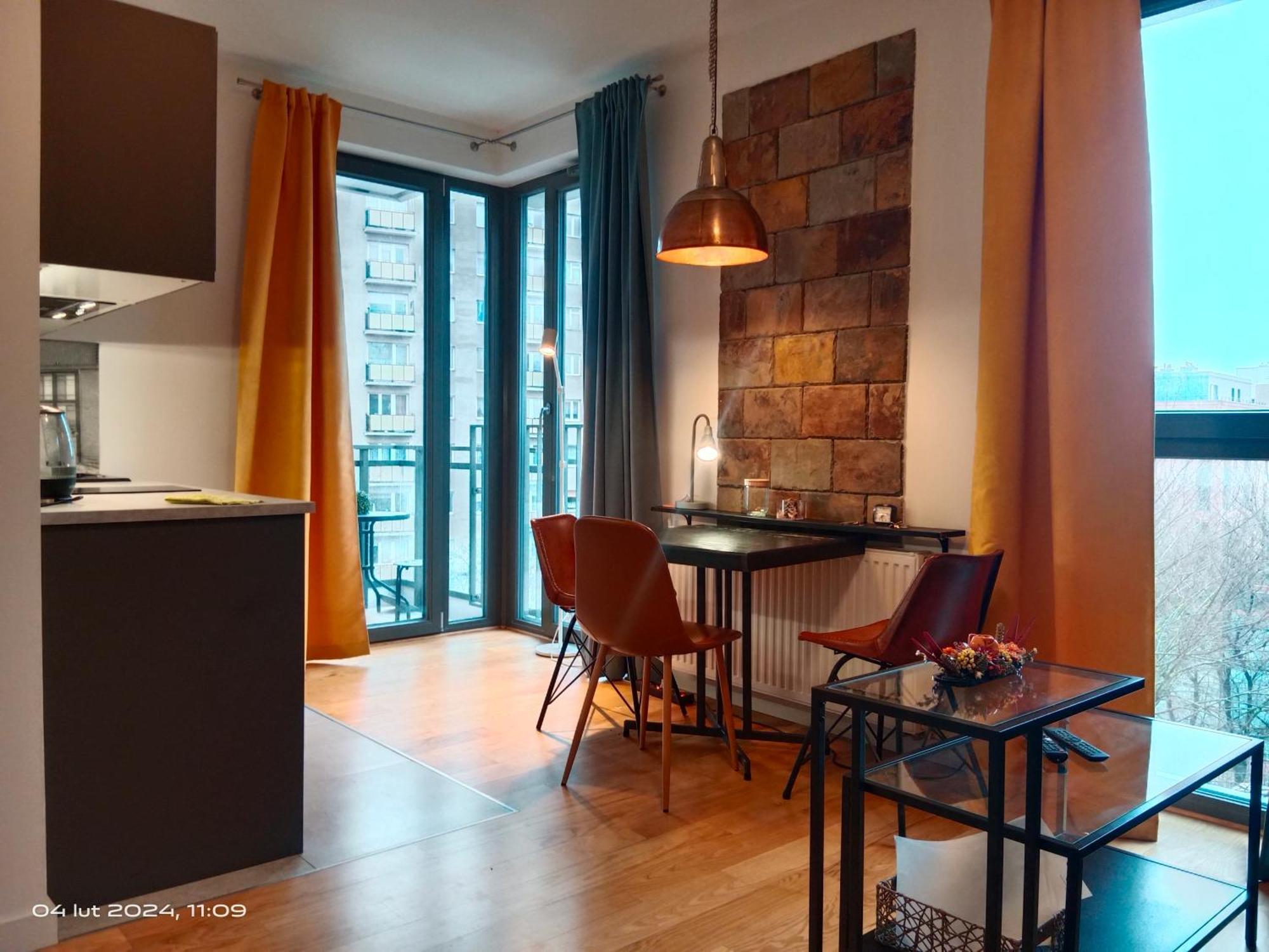 Uroczy Apartament Dlugie Ogrody 48 Gdansk Luaran gambar
